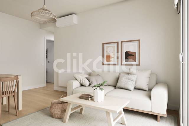 Piso en Venta en Caballería Española