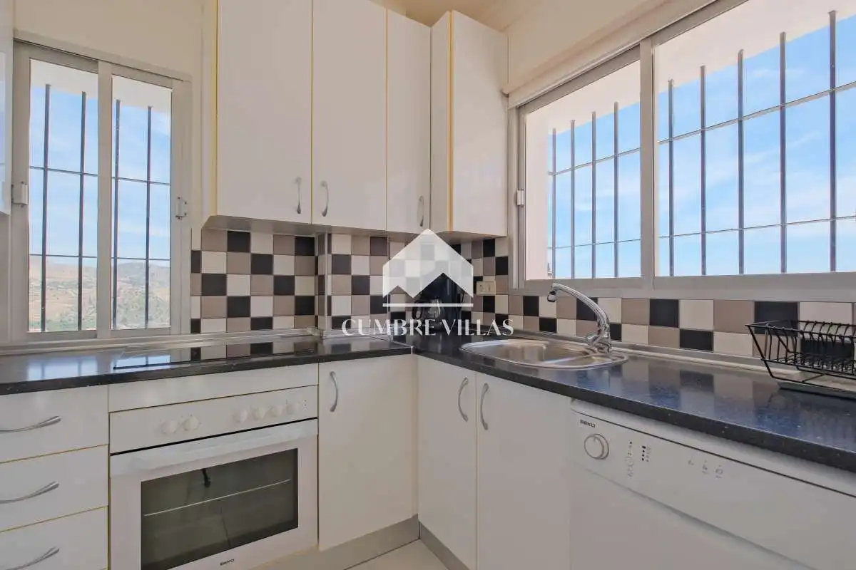 Kitchen of Houses for sale in Almuñécar
