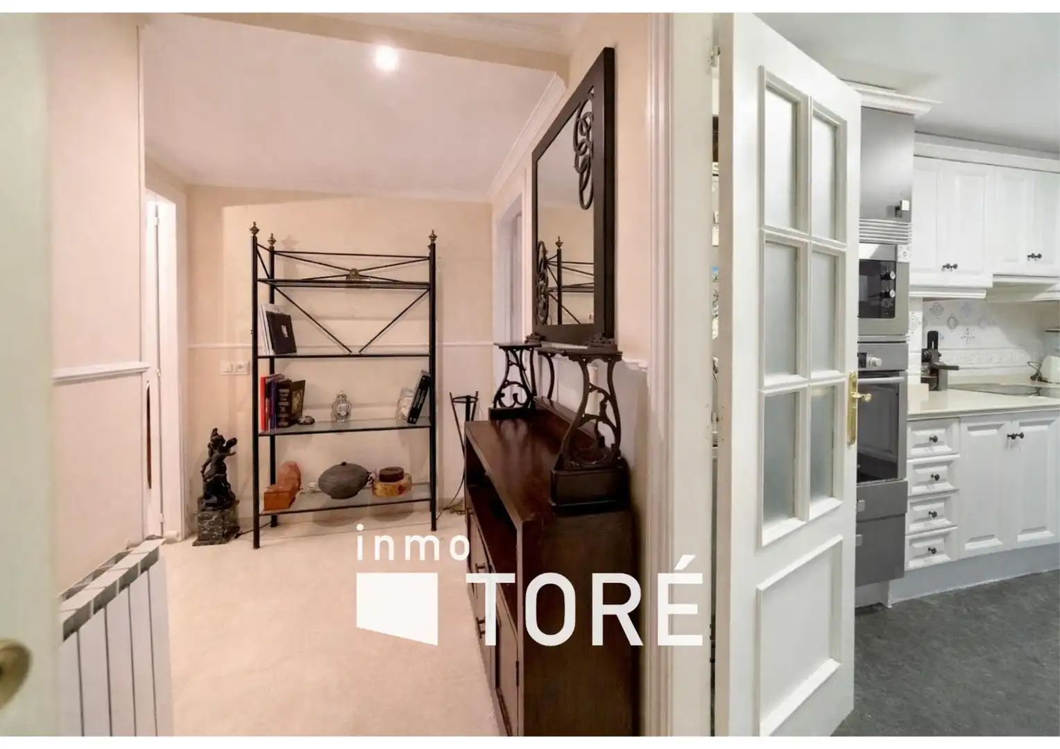 Wohnung zum Verkauf in Málaga mit Klimaanlage, Privatgarten und Terrasse
