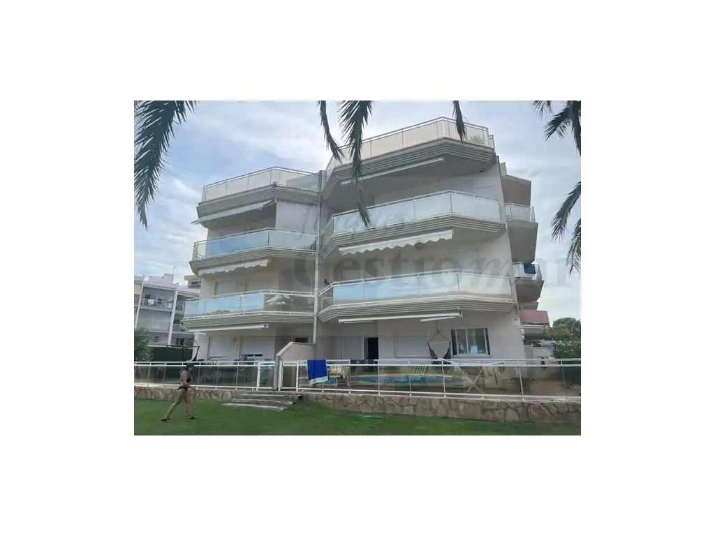 Vista exterior de Apartamento en venta en Mont-roig del Camp
