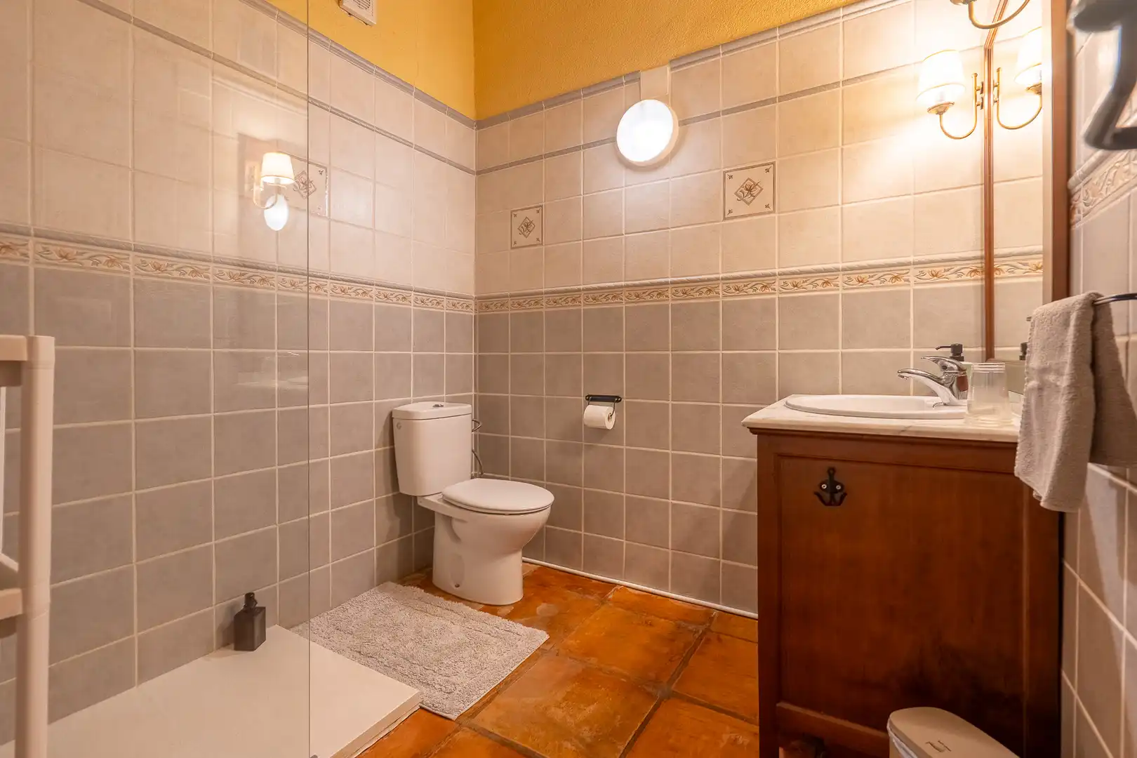 Bathroom of Commercial properties for sale in Sagra