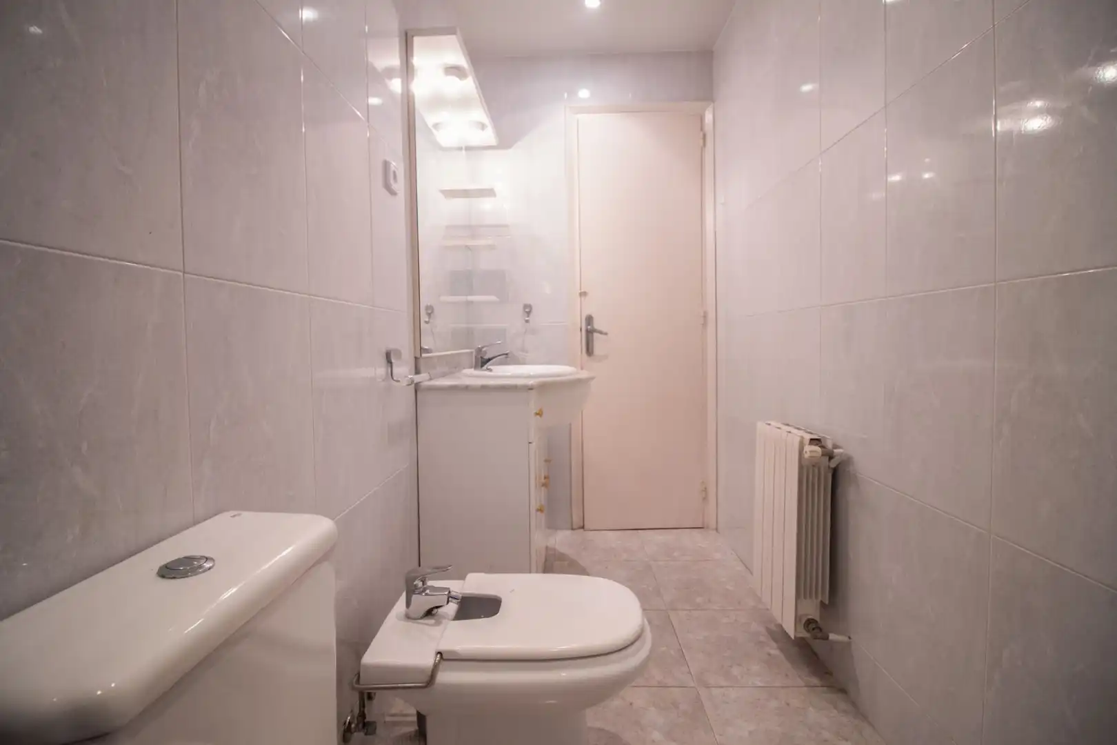 Baño de Piso en venta en Barcelona con Aire acondicionado, Calefacción y Balcón