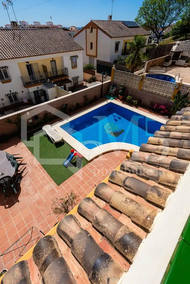 Piscina de Casa o chalet en venta en Vélez-Málaga con Aire acondicionado, Piscina y Amueblado