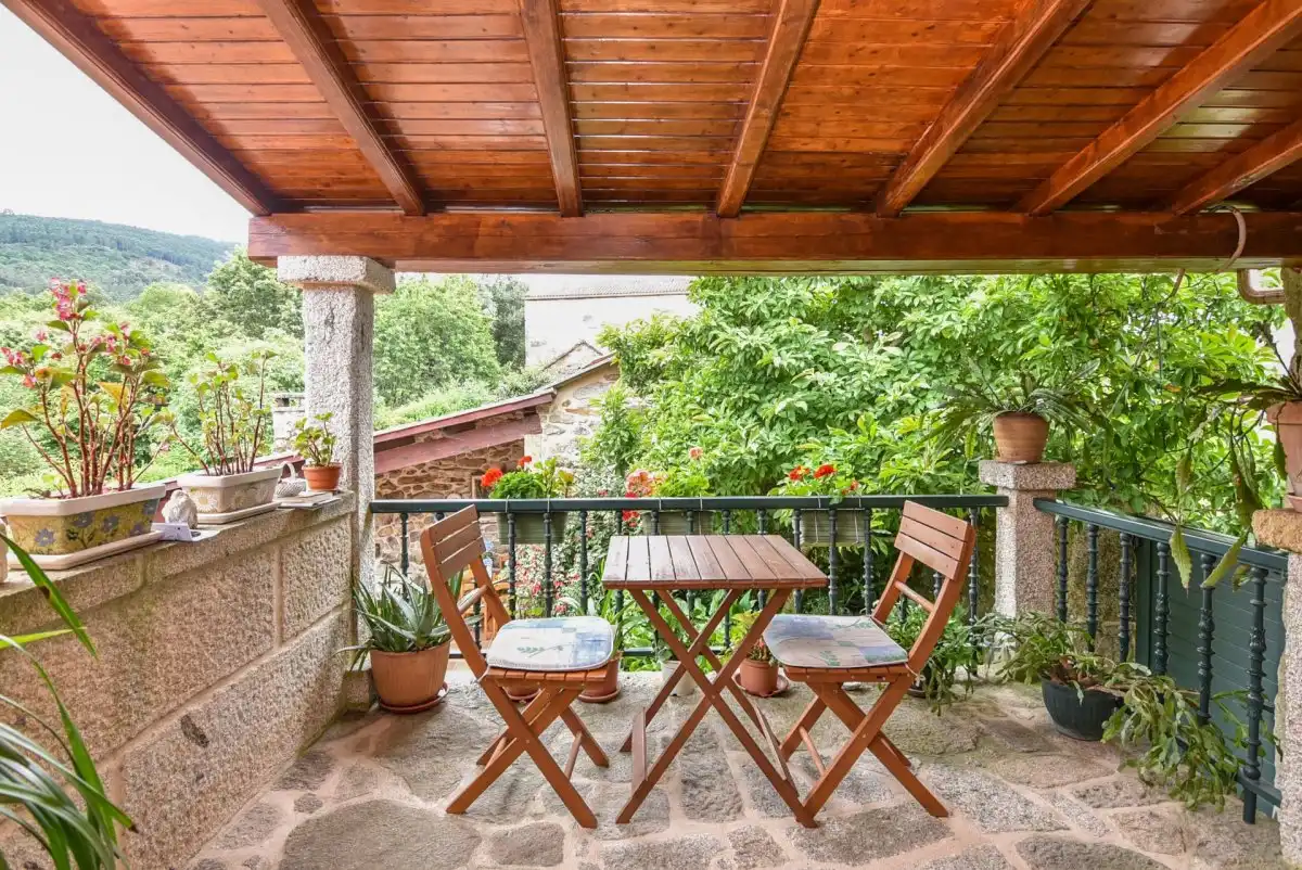 Jardí de Casa o xalet en venda en Mondariz amb Jardí privat, Terrassa i Traster