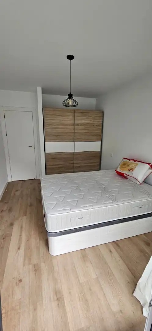 Habitación de Piso de alquiler en Miengo con Calefacción, Jardín privado y Parquet