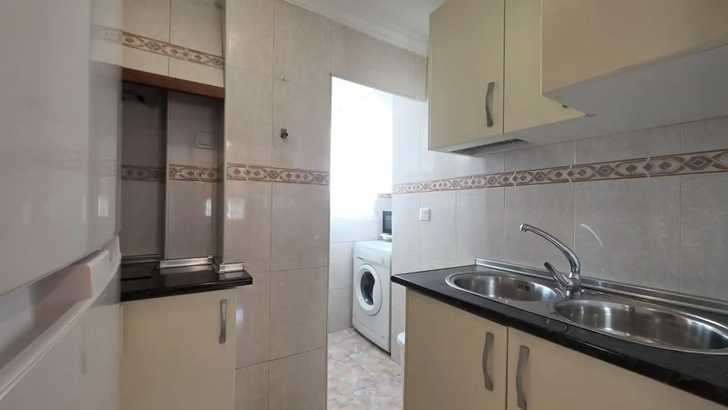 Flat for sale in HUESCAR, Angustias - Chana - Encina