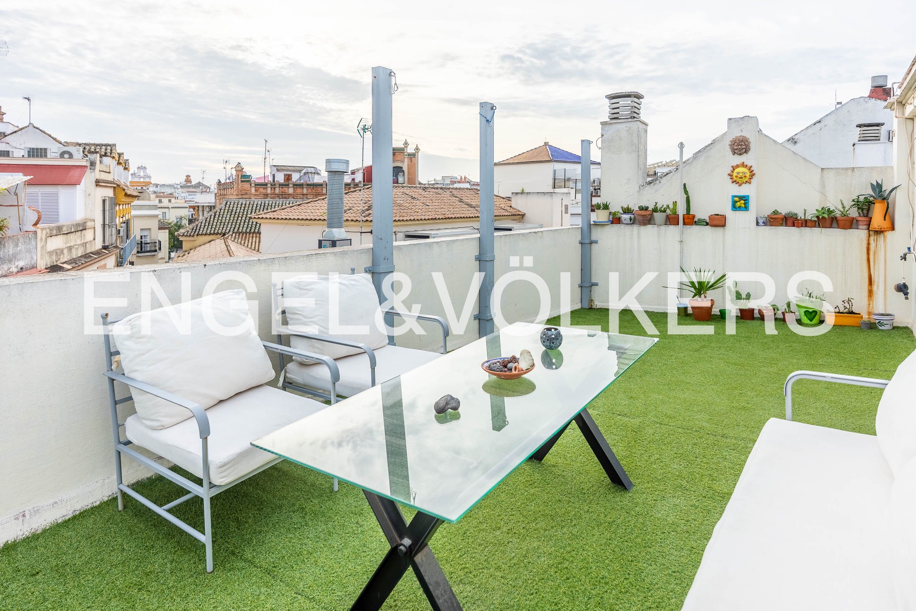 Terrassa de Casa o xalet en venda en  Sevilla Capital amb Aire condicionat, Calefacció i Terrassa