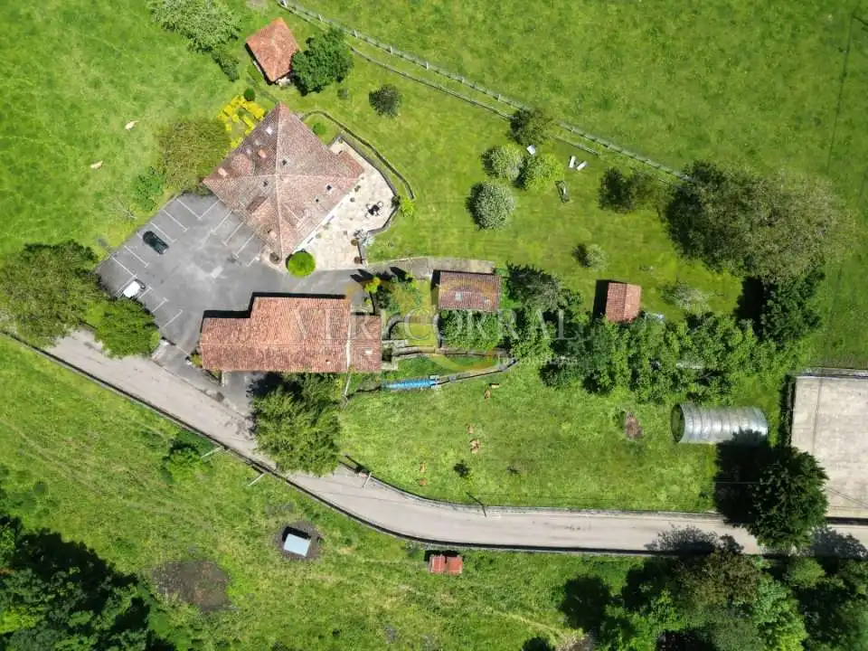 Buildings for sale in Cangas de Onís