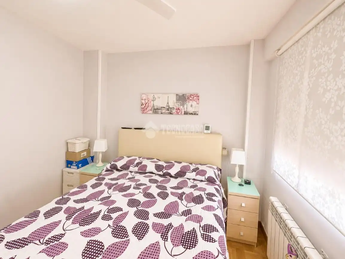 Habitación de Piso en venta en San Fernando de Henares con Aire acondicionado, Calefacción y Parquet