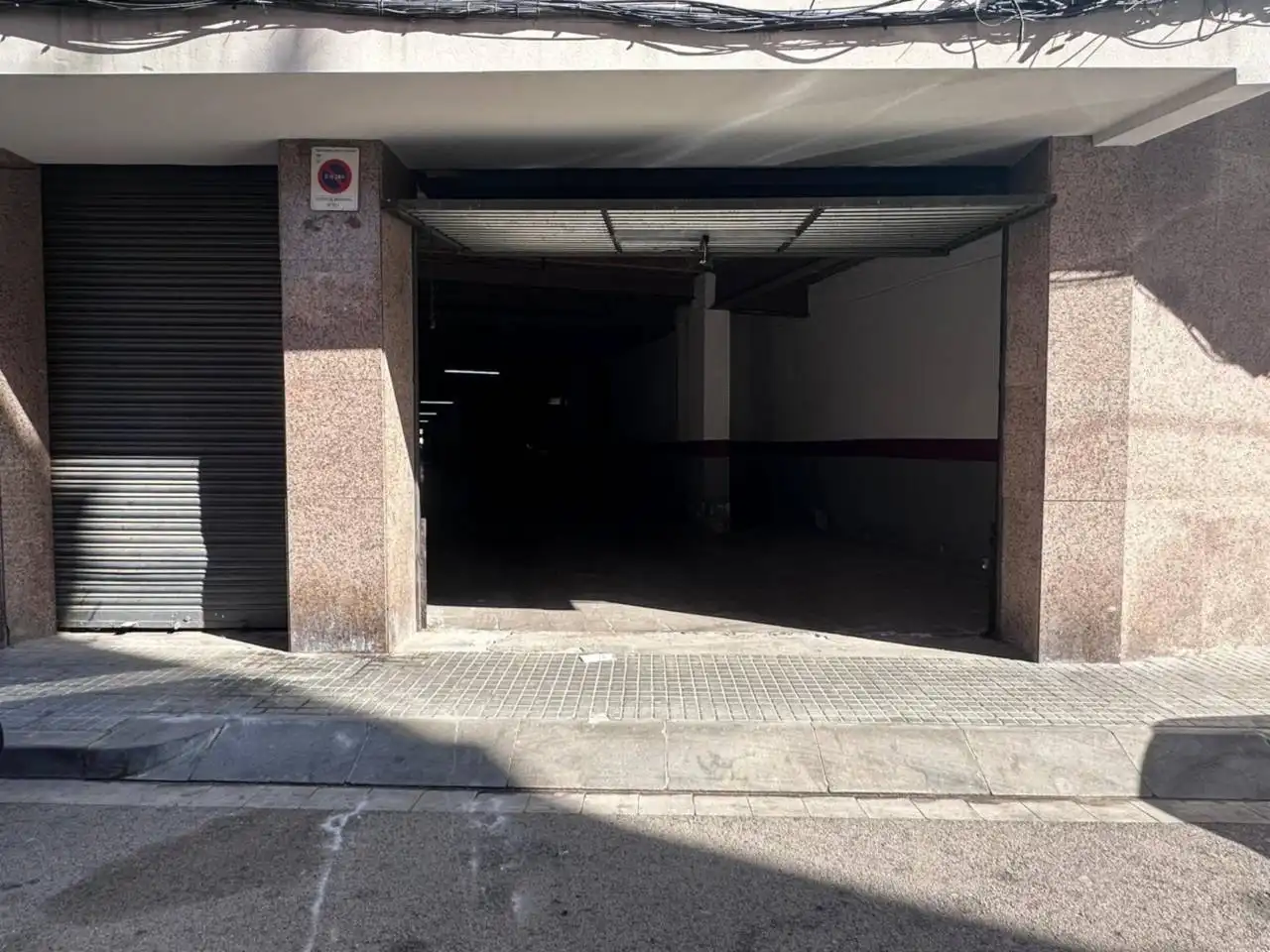Aparcament de Garatge en venda en La Llagosta