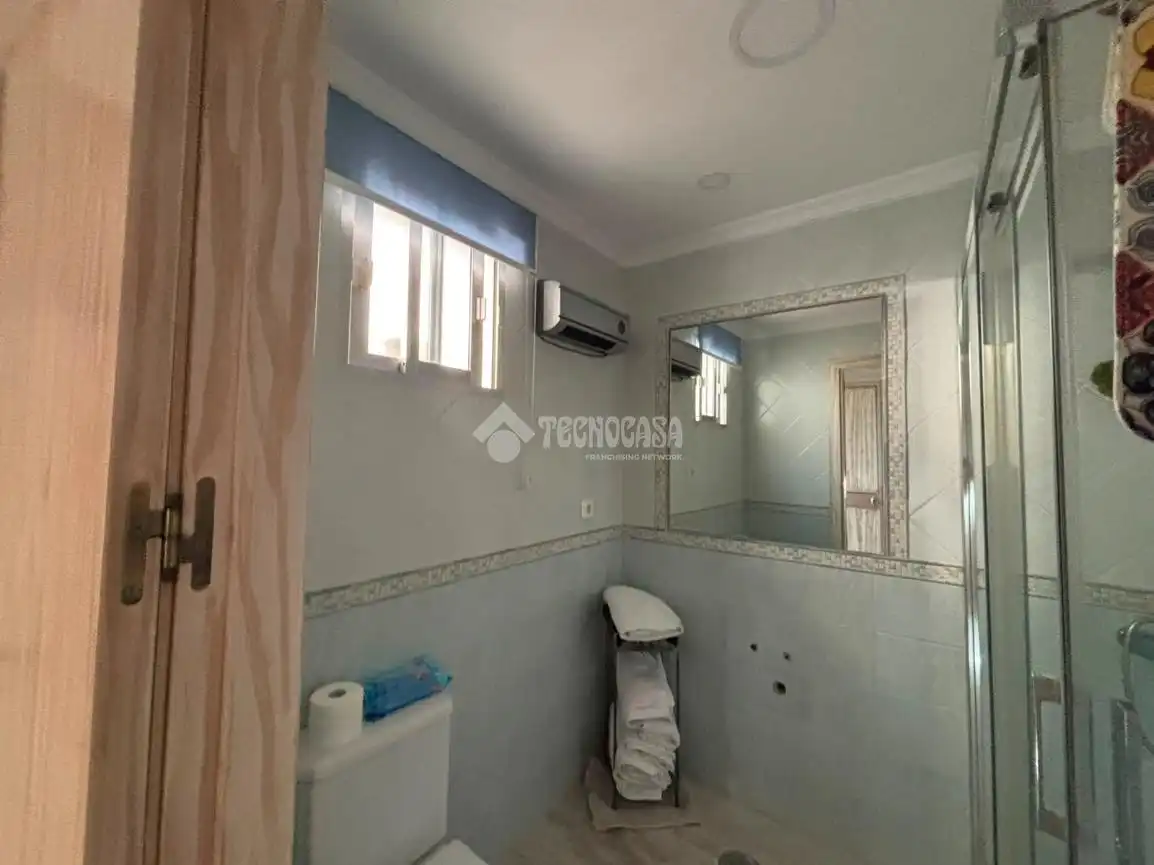 Baño de Casa adosada en venta en Écija