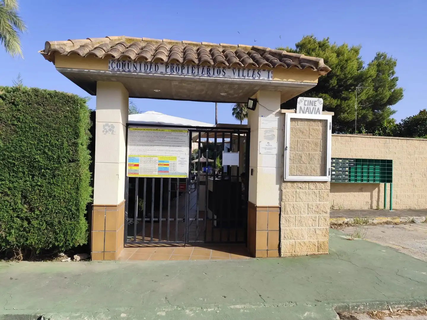 Houses for sale in Orihuela  with Air Conditioner, Private garden and Terrace