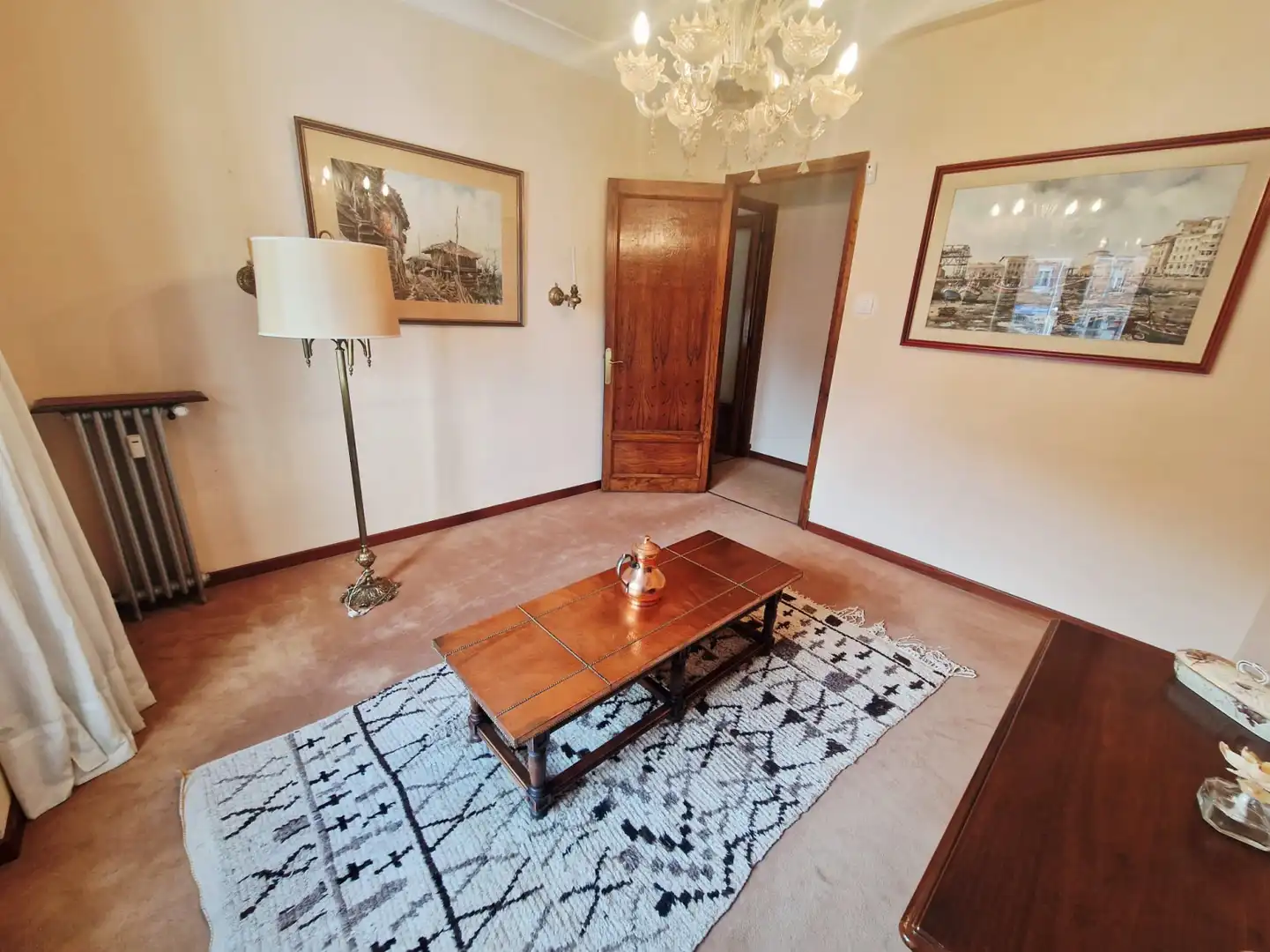 Sala de estar de Piso en venta en Avilés con Calefacción, Parquet y Trastero