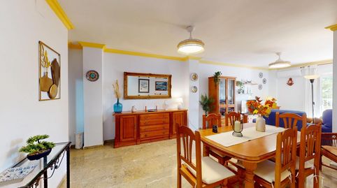 Foto 4 de Piso de alquiler en Playa de los Boliches, Fuengirola