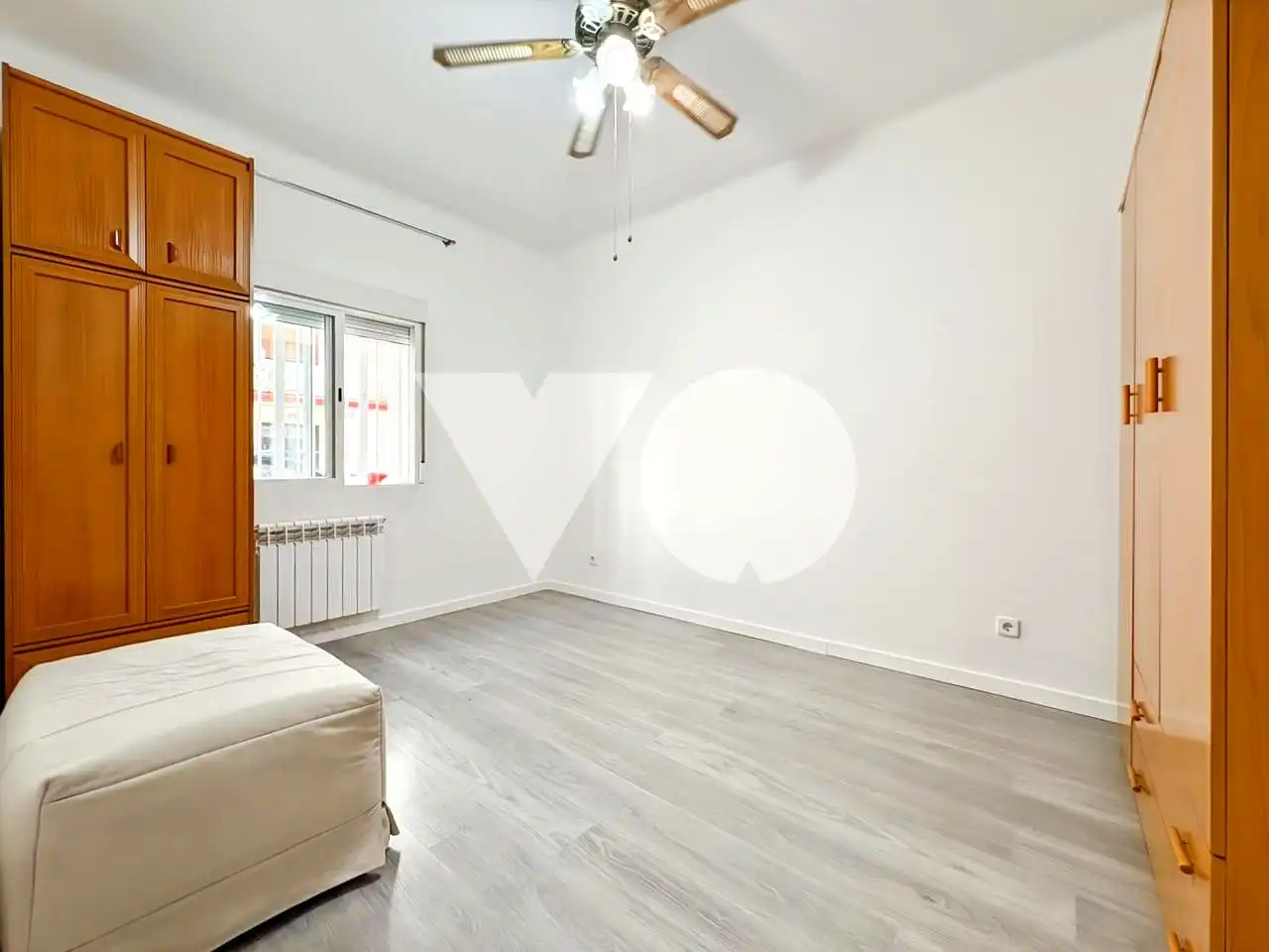 Bedroom of Ground floor for sale in Madrid  with Air Conditioner, Heating and Private garden