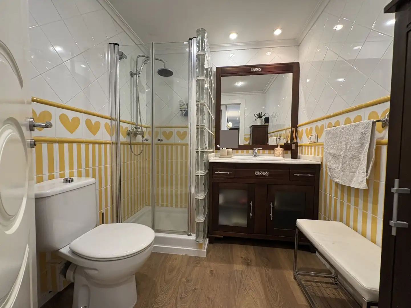 Baño de Piso en venta en Xirivella con Calefacción, Trastero y Balcón