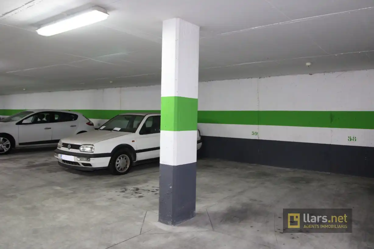 Parking of Garage for rent in Vilanova i la Geltrú