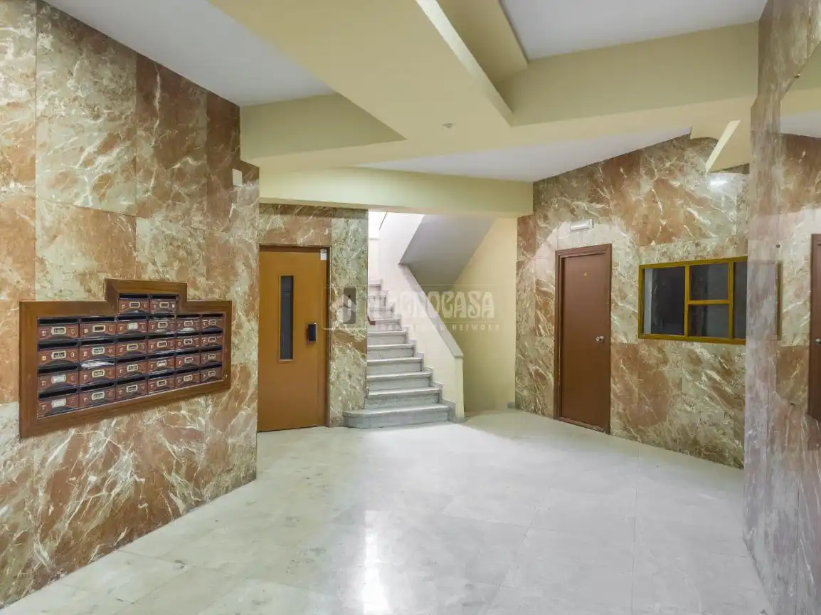 Flat for sale in Madrid  with Air Conditioner and Heating