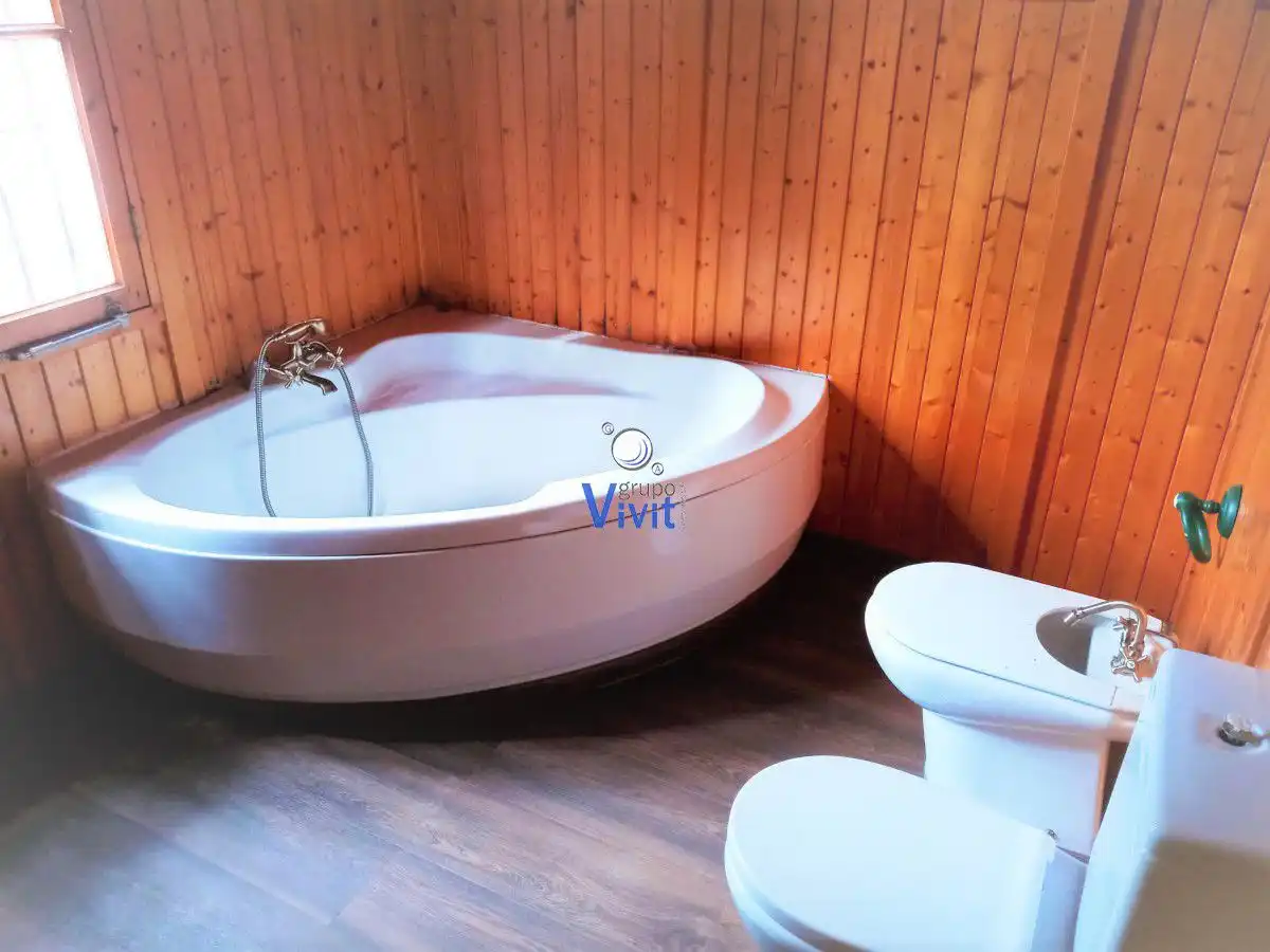 Baño de Casa o chalet en venta en Alcalá de Guadaira con Aire acondicionado, Jardín privado y Piscina