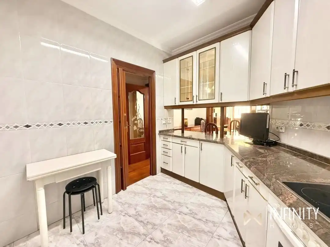 Wohnung mit Aufzug zur Miete in Calle María Díaz de Haro, imagen 15