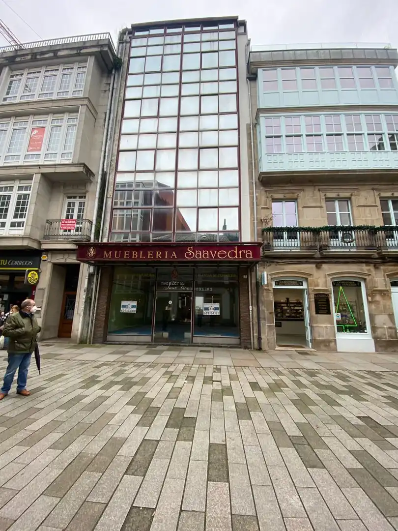 Local comercial en venta en Vilagarcía, imagen 2