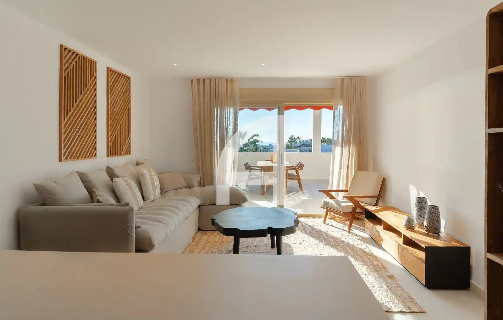 Sala de estar de Piso en venta en Marbella con Aire acondicionado, Calefacción y Terraza