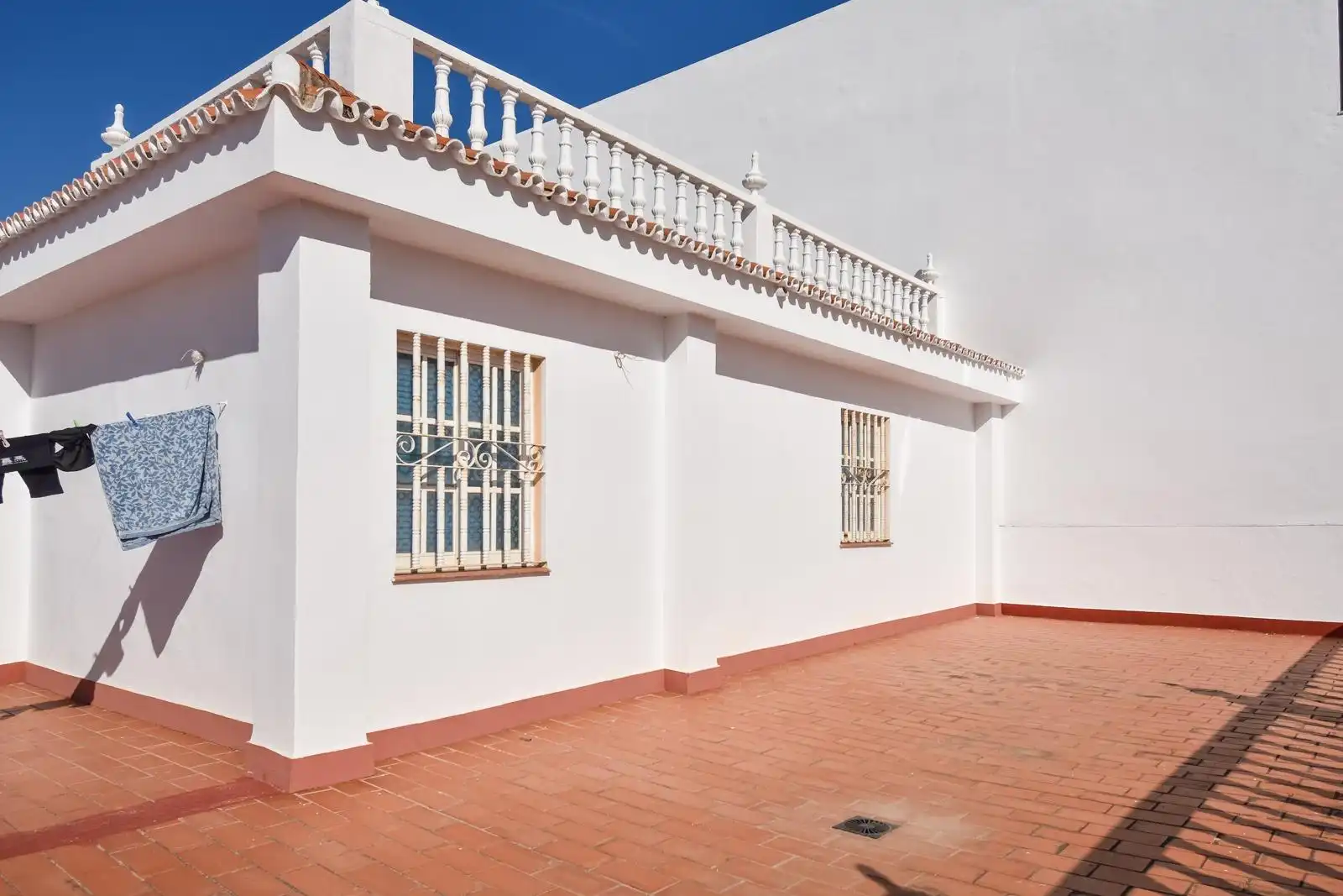 Vista exterior de Edificio en venta en Mijas