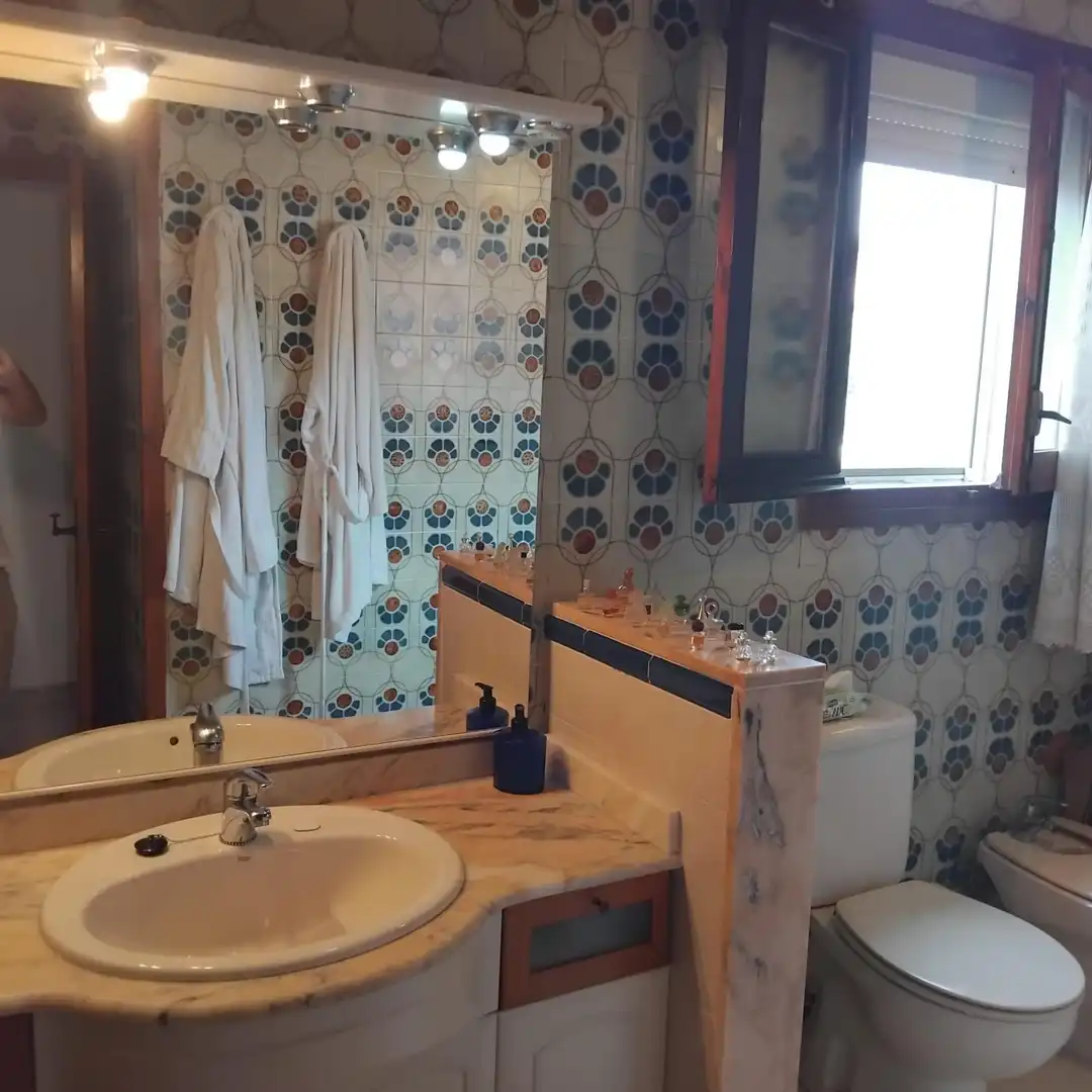 Bany de Casa o xalet en venda en Salou amb Jardí privat, Terrassa i Traster