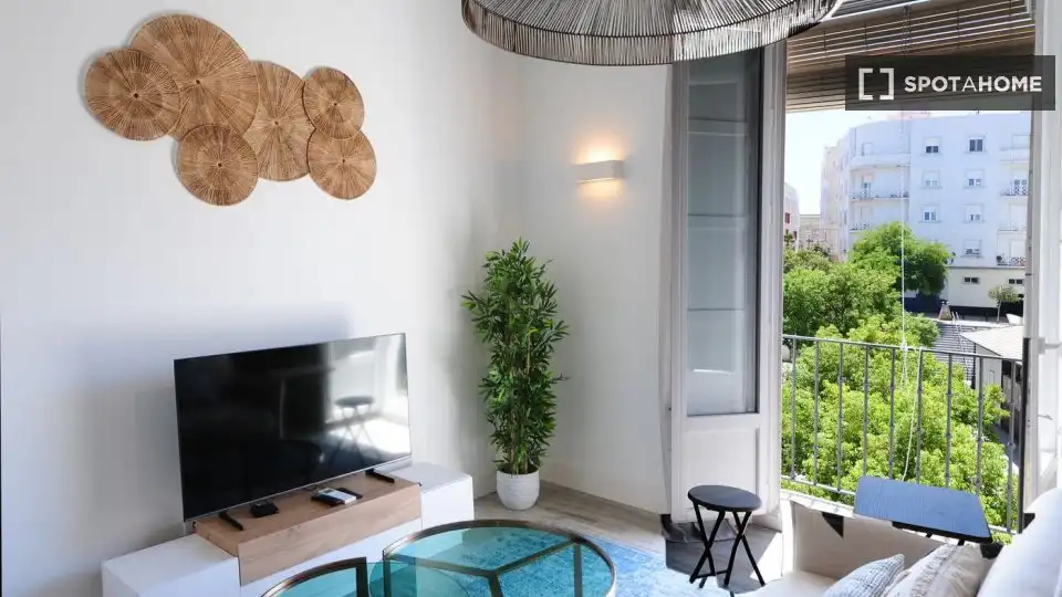 Living room of Flat for share in Cádiz  with Air Conditioner, Heating and Furnished