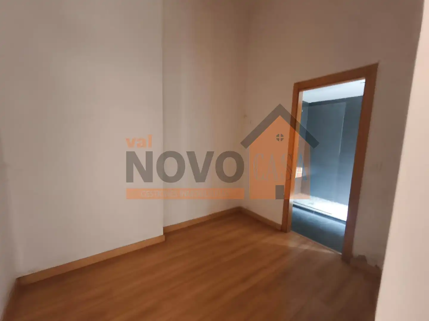 Bedroom of Houses for sale in Chiva  with Storage room and Swimming Pool