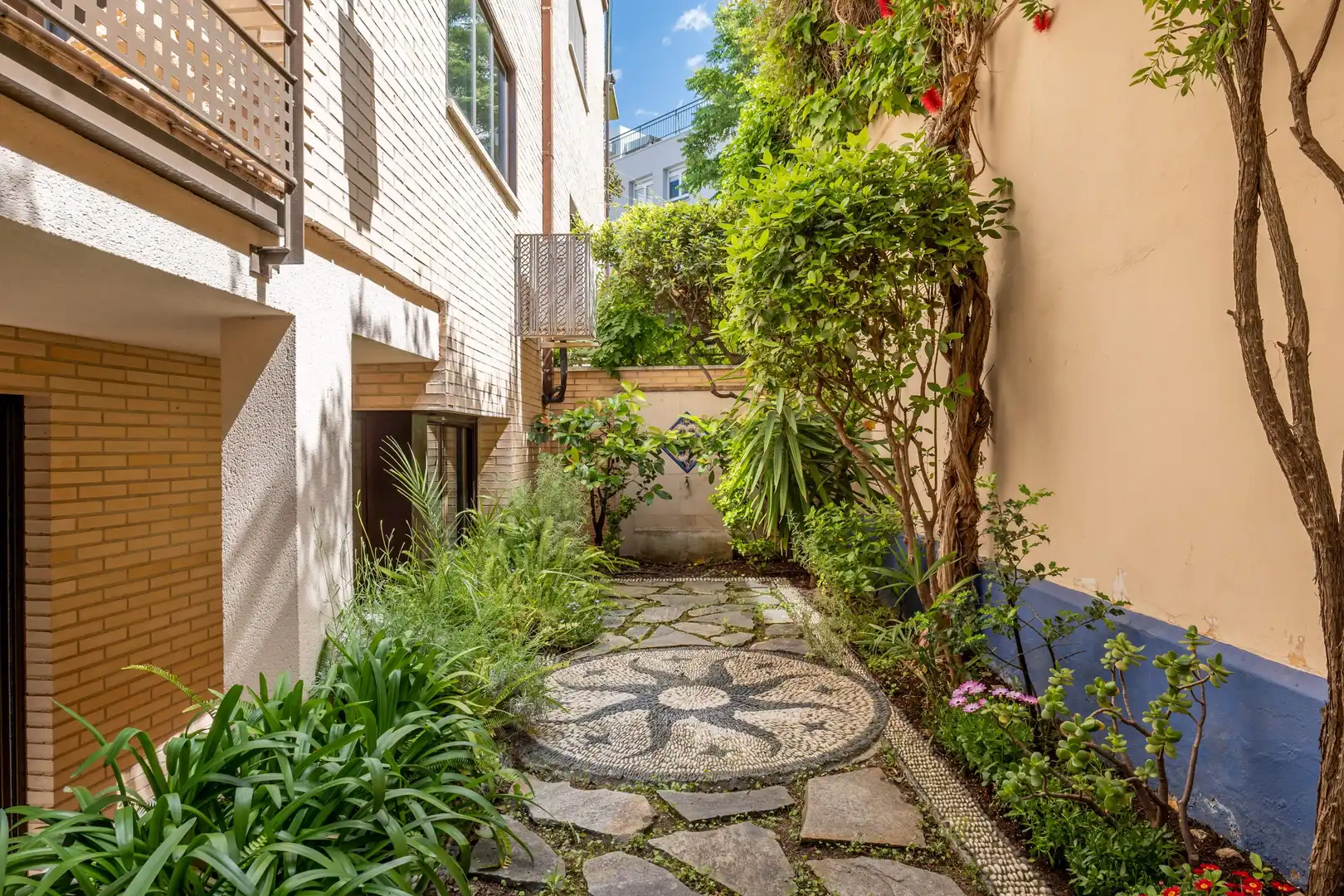 Terrace of Duplexes for sale in Zaragoza  with Air Conditioner, Heating and Private garden