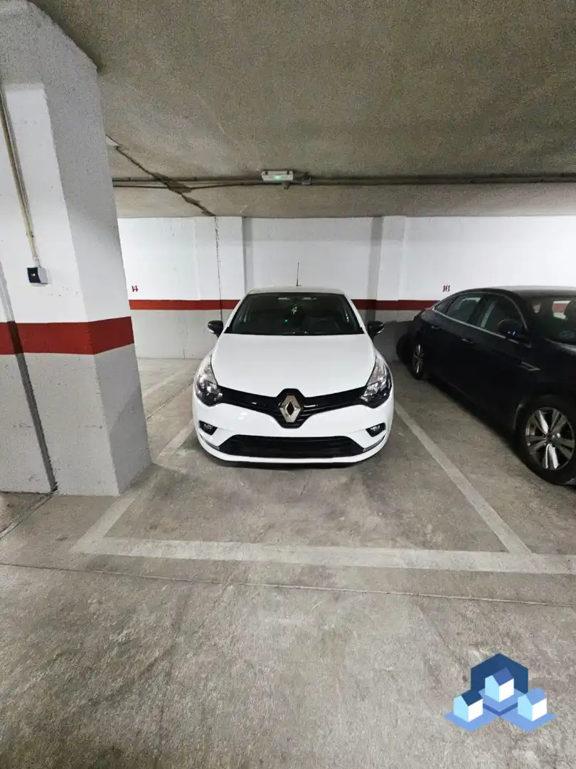 Parking de Piso en venta en Lorca con Aire acondicionado, Calefacción y Jardín privado