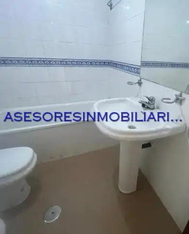 Adossat amb terrassa en venda a Calle Camilo José Cela, imagen 24