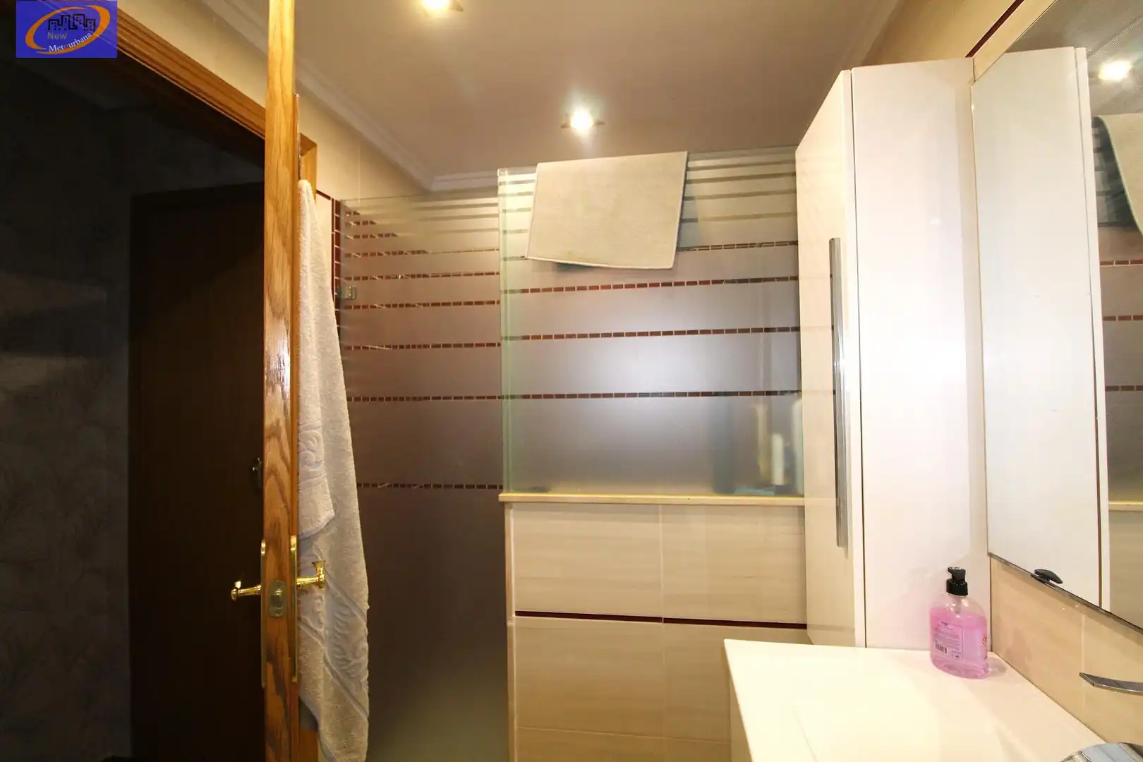 Baño de Piso en venta en Aldaia con Calefacción