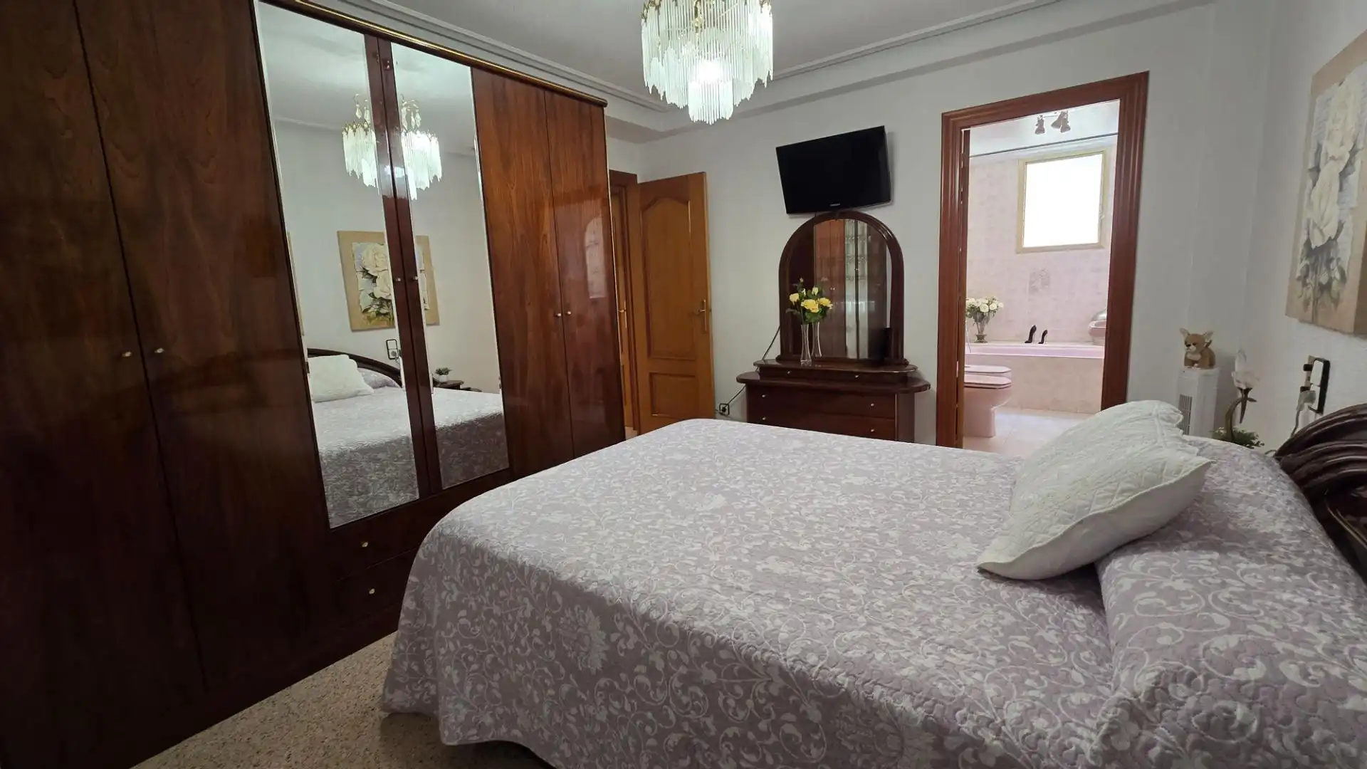 Flat for sale in Calle mariano luiña , Pont Nou - Corazón de Jesús