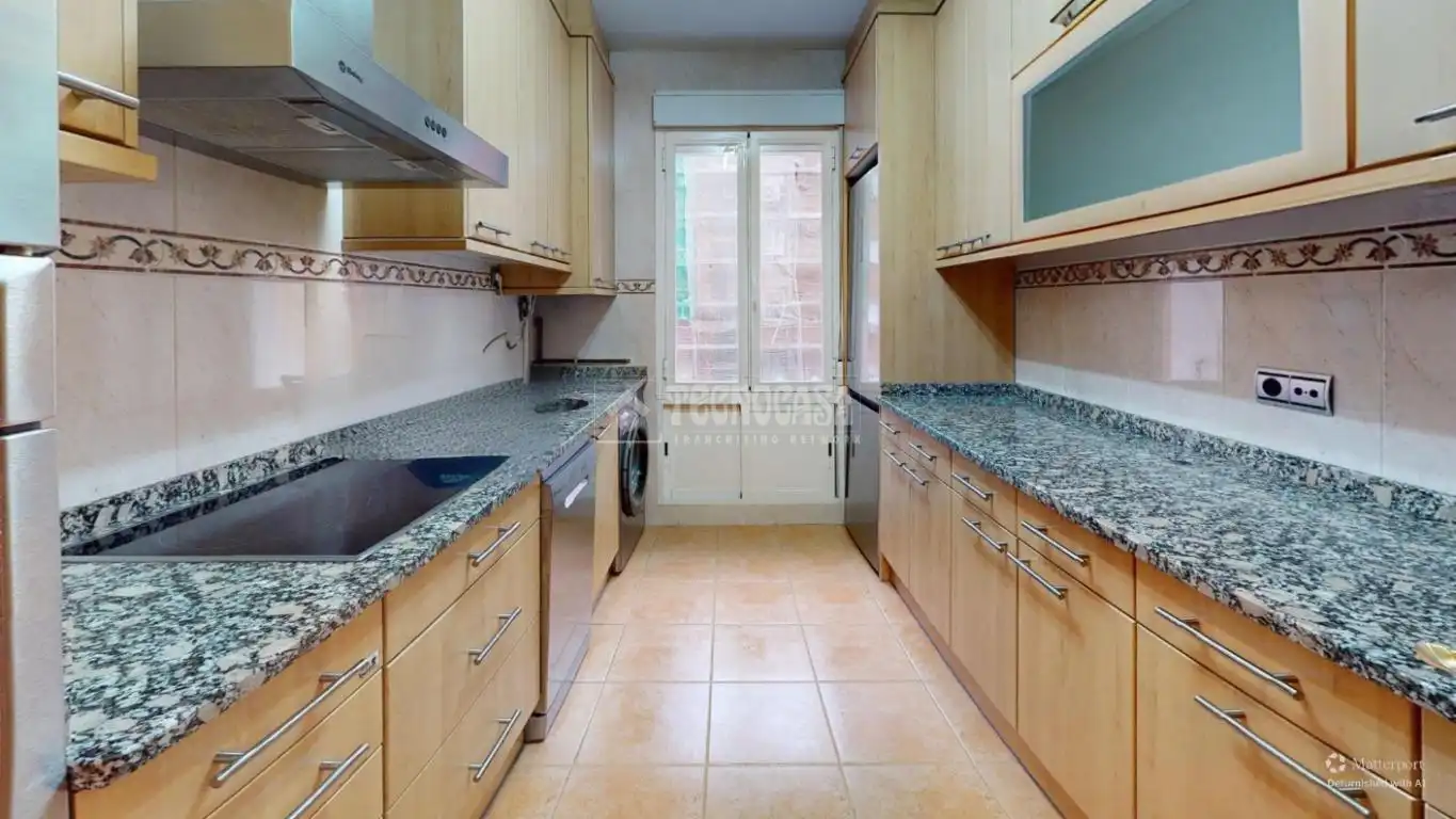 Cocina de Piso en venta en Madrid con Aire acondicionado y Calefacción
