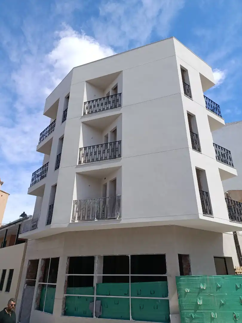 Apartamento de obra nueva con ascensor en venta en Plaza Constitución 4, imagen 17