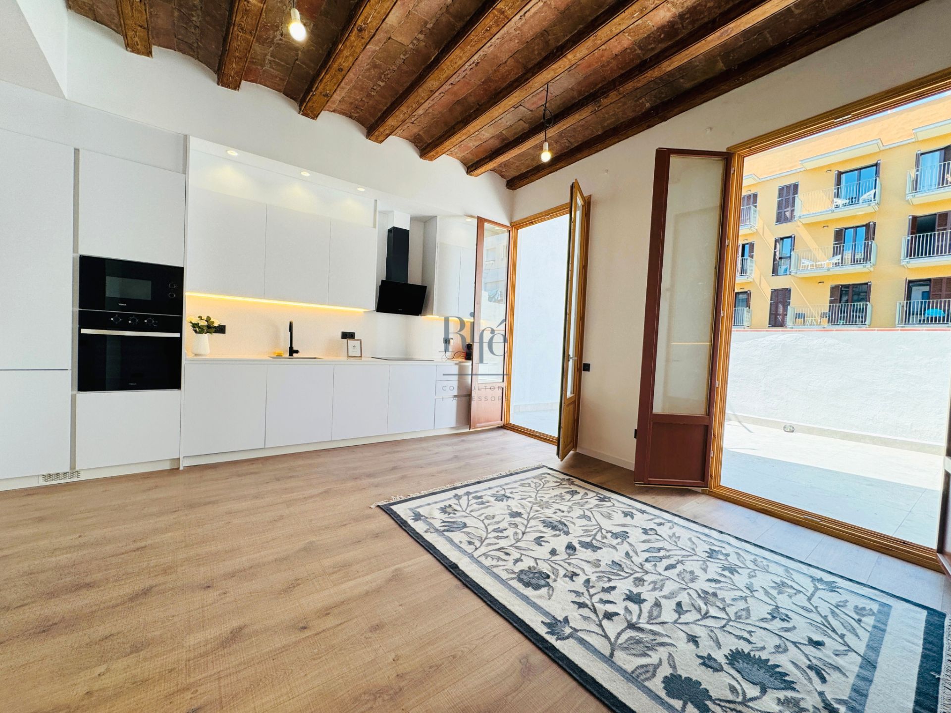Kitchen of Flat for sale in  Barcelona Capital  with Air Conditioner, Heating and Parquet flooring