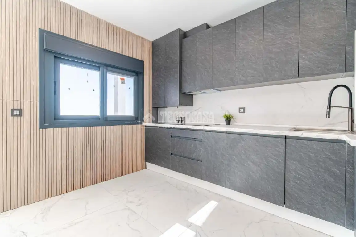 Piso con terraza en venta en Castell de Ferro, imagen 11