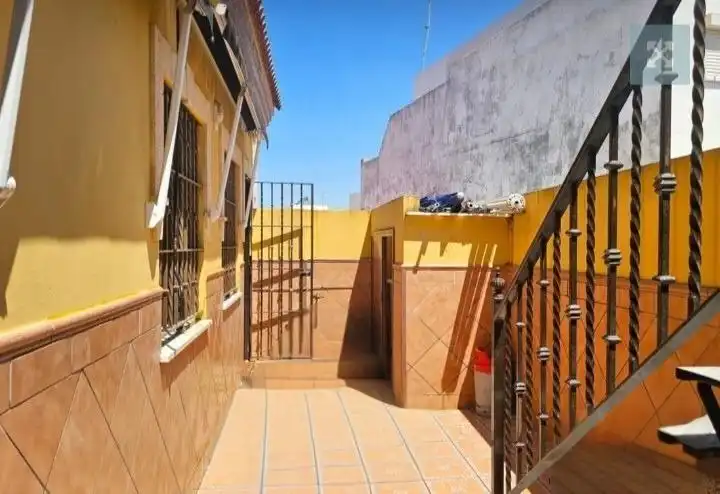 Vista exterior de Pis en venda en Chipiona amb Aire condicionat i Traster
