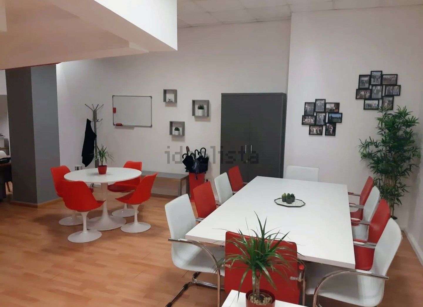 Premises for sale in Bilbao   with Air Conditioner and Furnished
