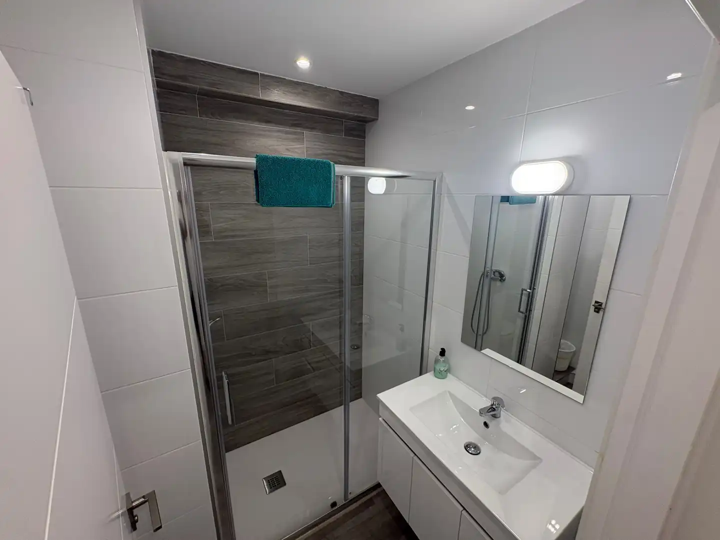 Bany de Loft en venda en Córdoba amb Aire condicionat i Moblat