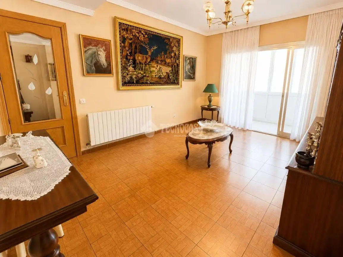 Sala d'estar de Pis en venda en Madrid amb Terrassa i Traster