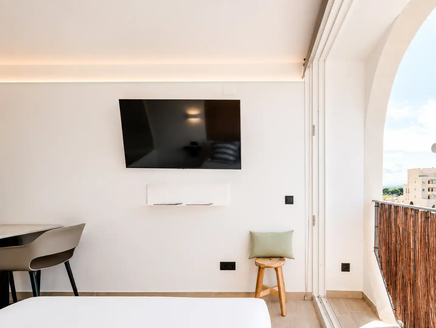 Living room of Study for sale in Empuriabrava  with Air Conditioner and Jacuzzi