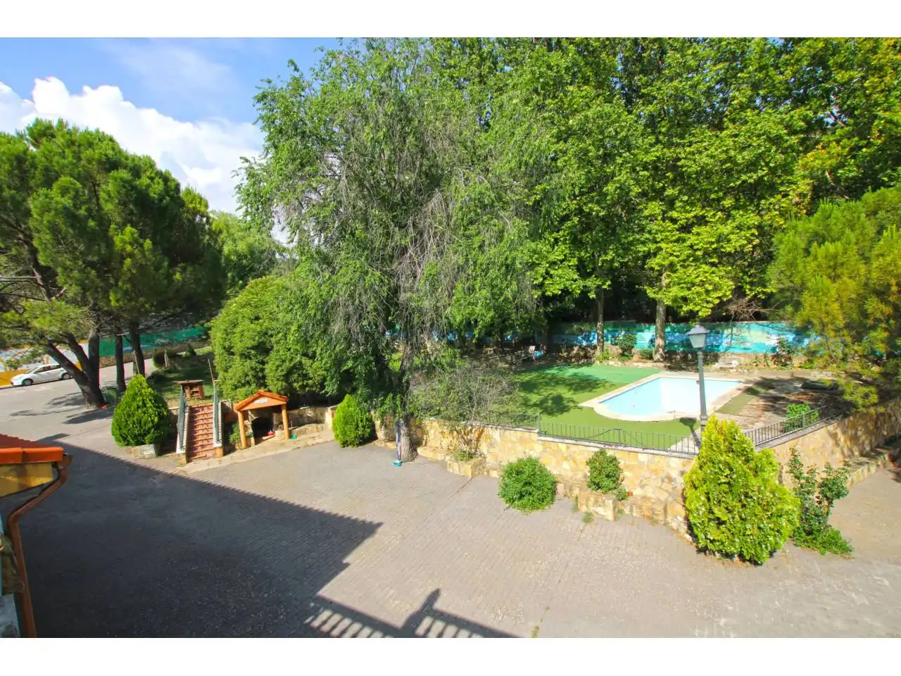 Jardín de Terreno en venta en Valdegrudas, Guadalajara