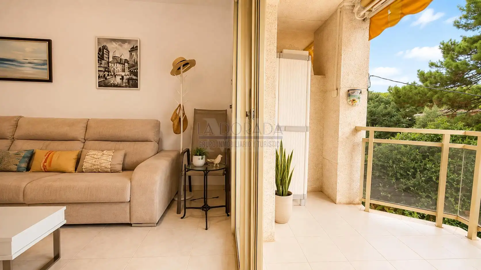 Terrassa de Apartament en venda en Cambrils amb Terrassa, Moblat i Piscina comunitària