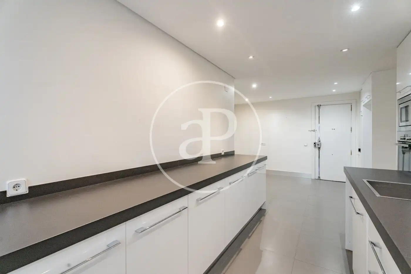Cocina de Piso en venta en Madrid con Aire acondicionado, Calefacción y Terraza