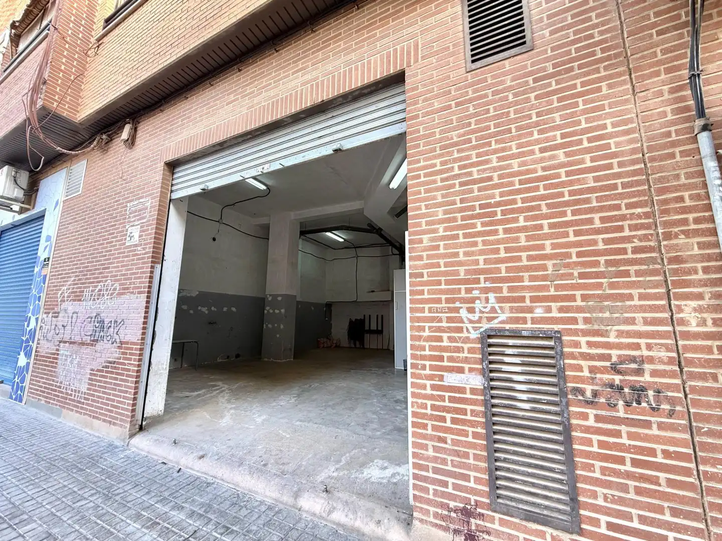Local en venda a Calle de Bernat Descoll, 39, Malilla