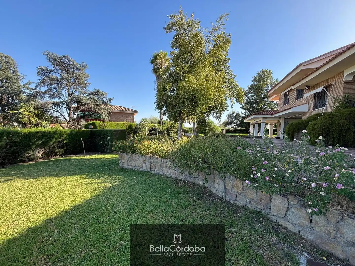 Jardí de Casa o xalet en venda en Córdoba amb Aire condicionat, Calefacció i Terrassa