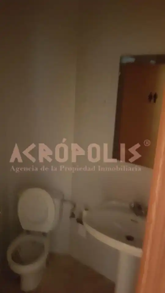 Habitación de Local en venta en Villardeciervos con Calefacción